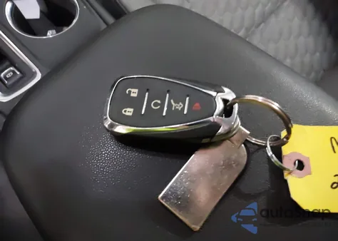 2020 Chevrolet Equinox Fwd 2Fl from USA, damaged, VIN 2GNAXJEV1L6188976